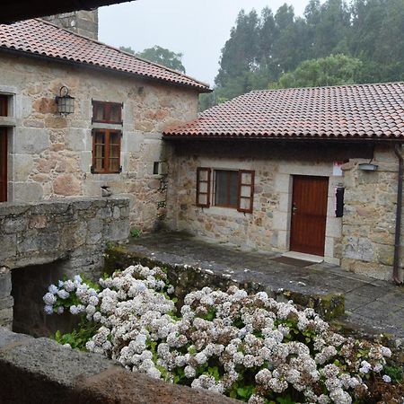 Monasterio Y Pension De Moraime Bagian luar foto
