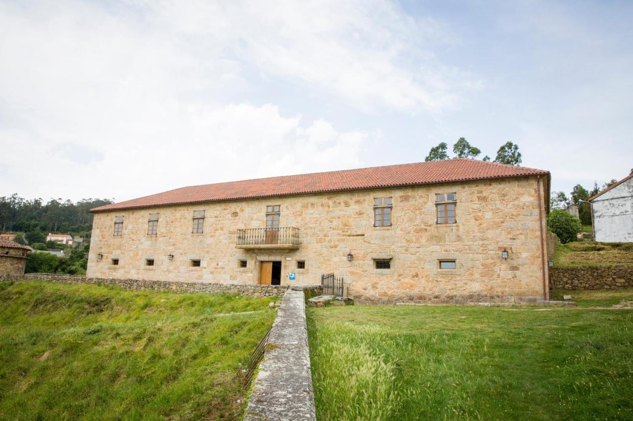 Monasterio Y Pension De Moraime Bagian luar foto